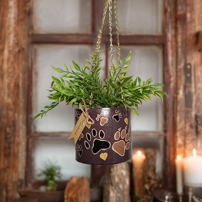 Hearts and paws hanging pot